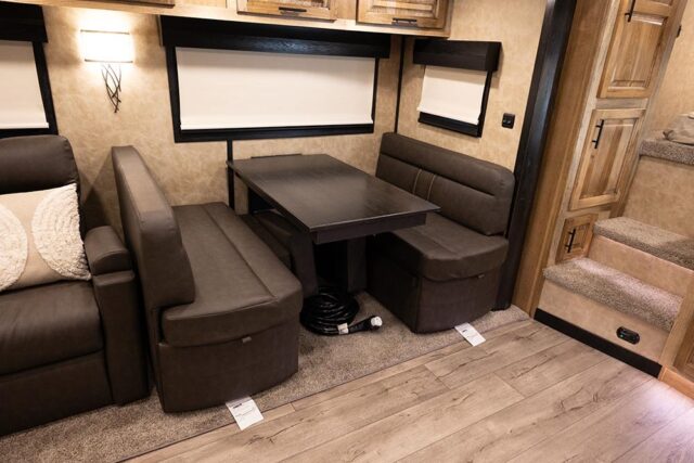 Dinette in BI8X18FK Bighorn Edition Horse Trailer | Lakota Trailers