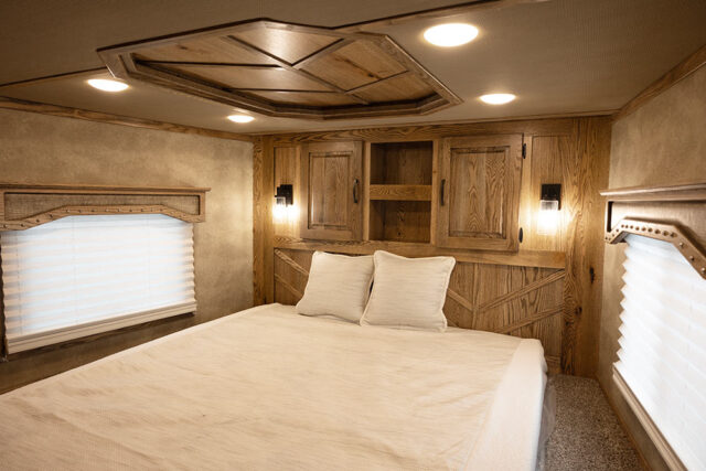Bed in Goosneck in IN8X19BB Infinity Edition Horse Trailer | Lakota Trailers