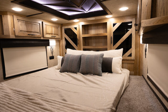 Bed in Gooseneck in BI8X14CE Bighorn Edition Horse Trailer | Lakota Trailers