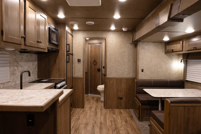 Living Quarters in LY8X17SFE Legacy Edition Horse Trailer | Lakota Trailers