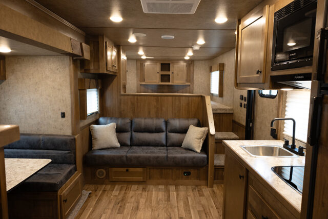 Living Quarters in LY8X13SR Legacy Edition Horse Trailer | Lakota Trailers