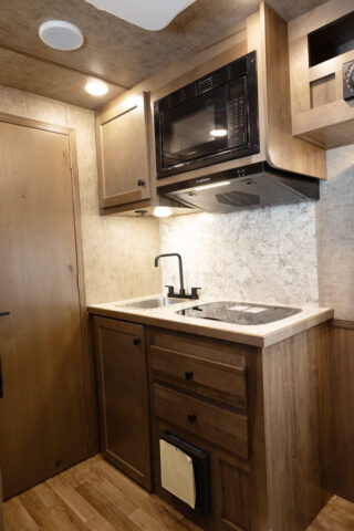 Kitchen Area in LYX9RK Legacy Edition Horse Trailer | Lakota Trailers Kitchen Area in LYX9RK Legacy Edition Horse Trailer | Lakota Trailers