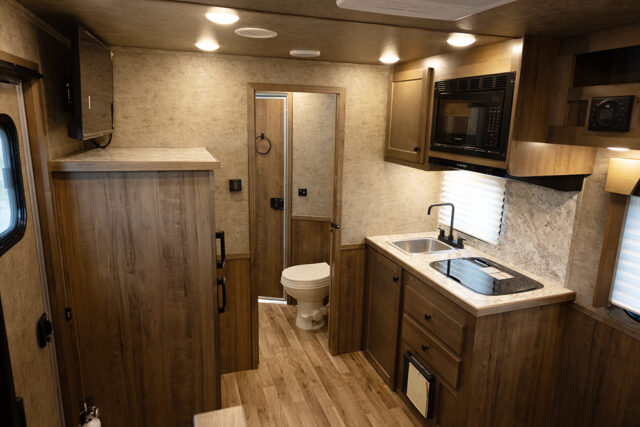 Living Quarters in LY8X9SR Legacy Edition Horse Trailer | Lakota Trailers Living Quarters in LY8X9SR Legacy Edition Horse Trailer | Lakota Trailers