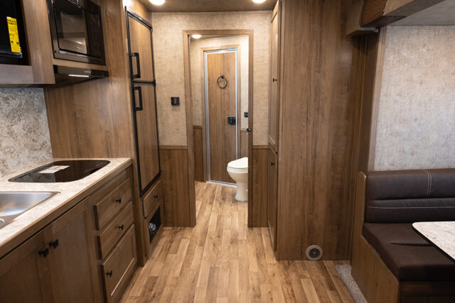 Living Quarters in LY8X15SR Legacy Edition Horse Trailer | Lakota Trailers